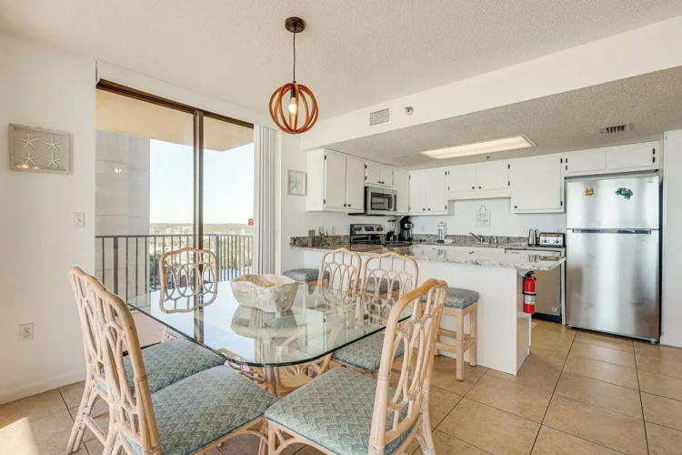 Orange Beach Condo w/ Ocean-view Balcony!