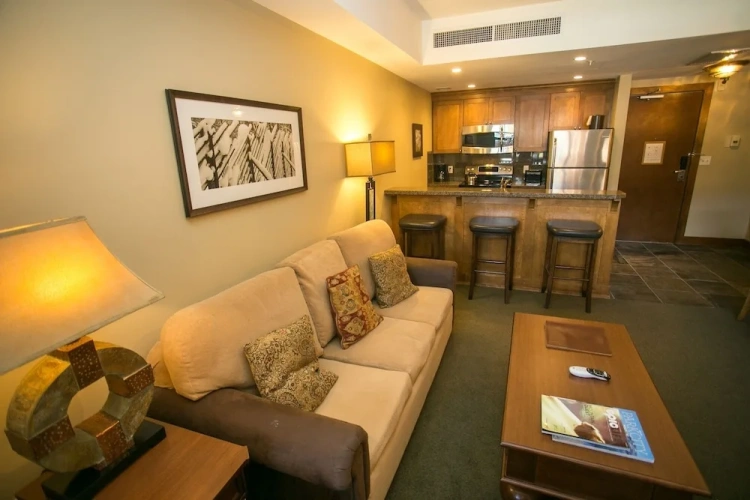 1 Bedroom Standard room with balcony