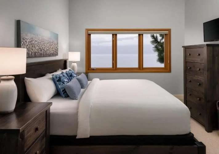 2 Bedrooms Villa