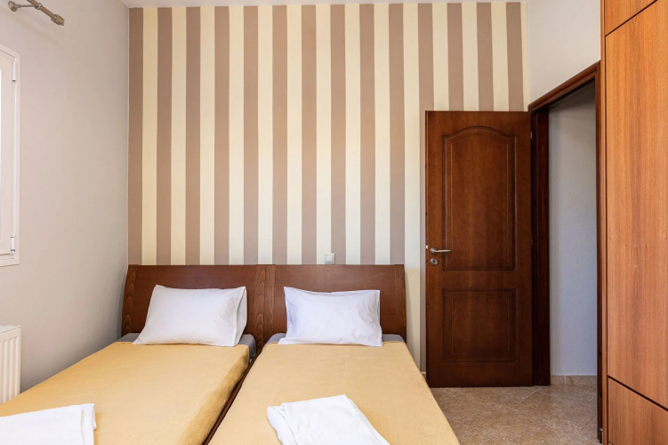 Helena's Aparthotel