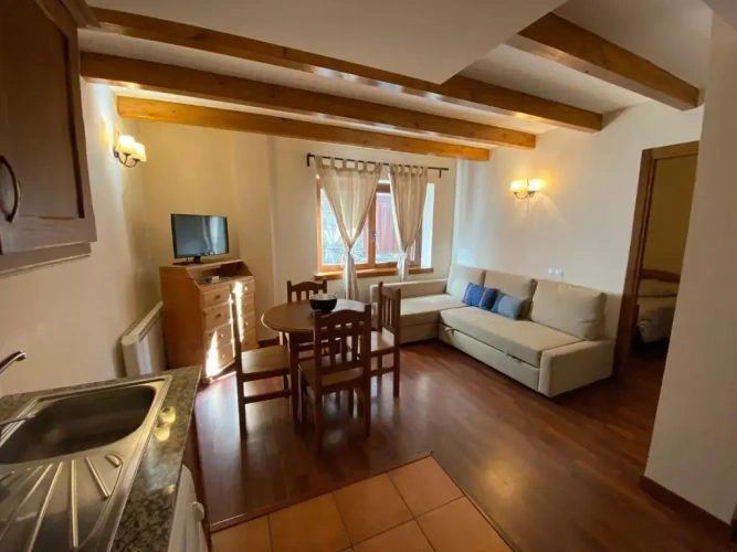 1 Bedroom Double Apartment