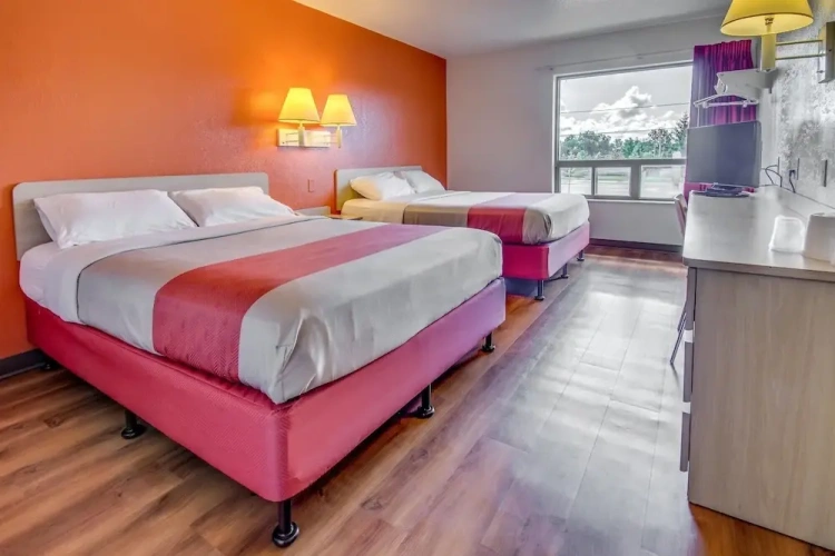 Deluxe Quadruple room