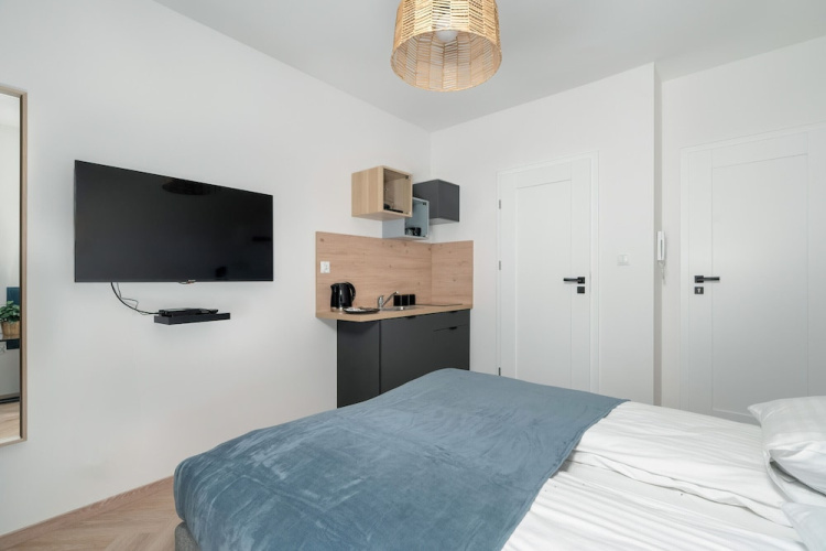 Cosy Studio for 2 by Renters
