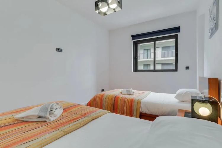 Ramos apartment by HRM