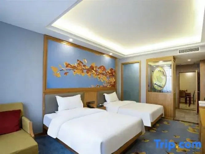 Luxury Family Suite