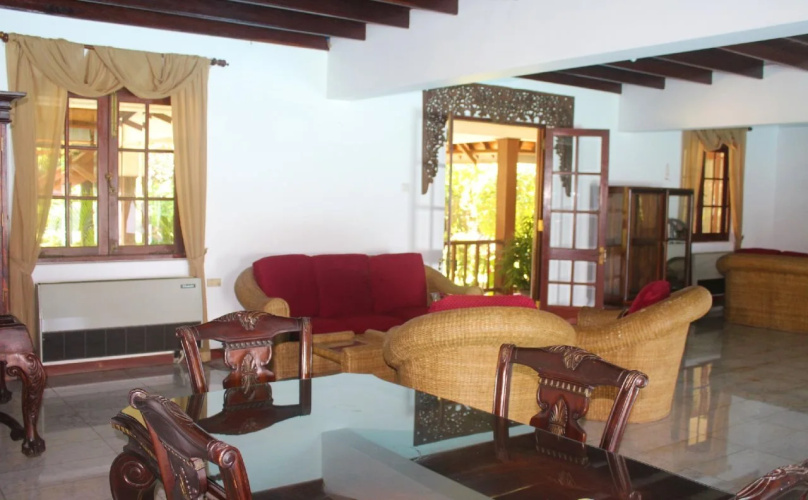 Blue Water Villa
