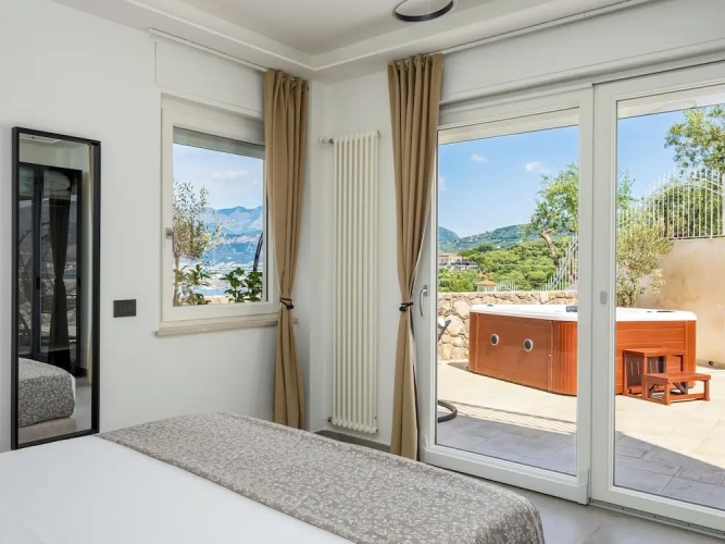 Luxury Apartment