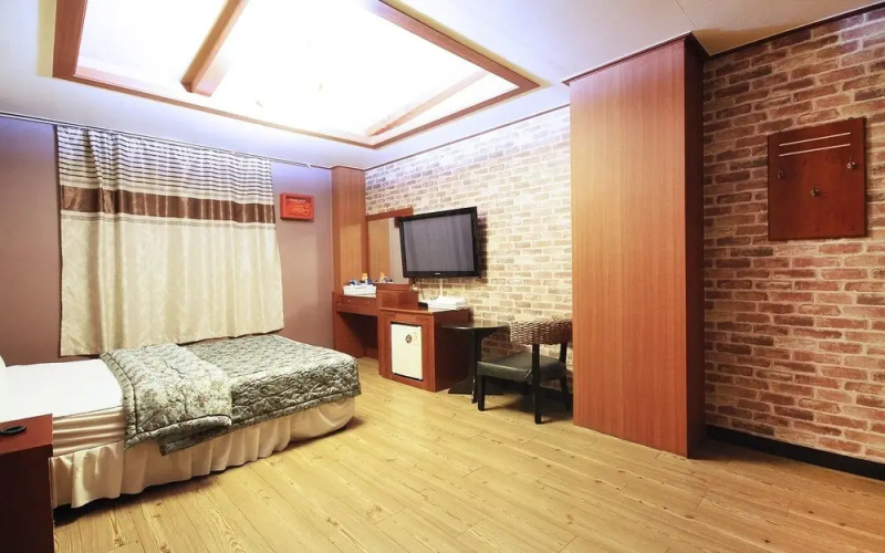 Andong Okdong Sapphire
