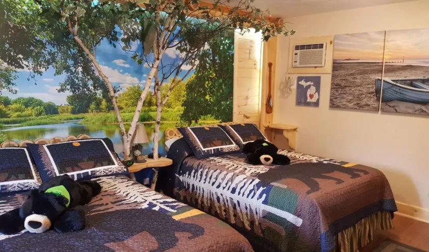 Bear Cove Inn