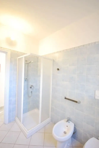 2 Bedrooms Villa