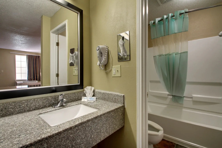 Key West Inn Wetumpka