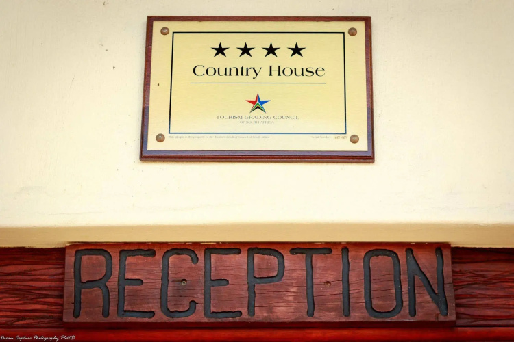 Tarn Country House