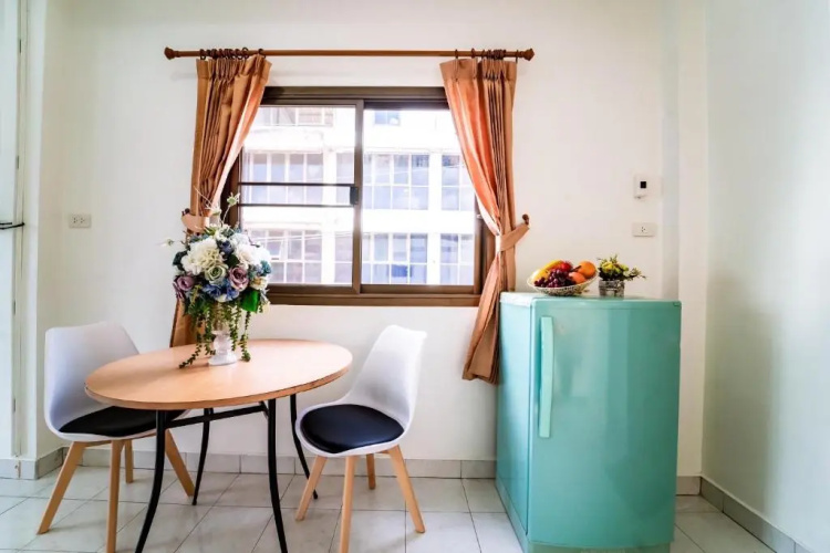 Mind and Punpun Apartment