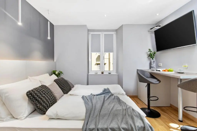 Apartments InCenter