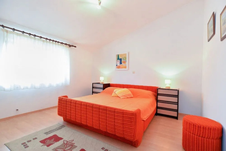 Apartment 1803