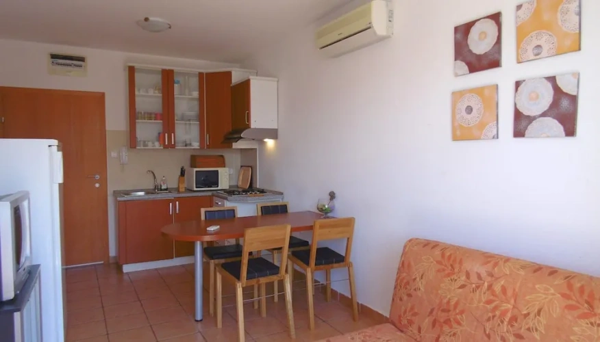 1 Bedroom Economy Double room