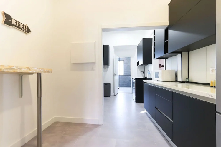 Rato Design With Terrace By Homing