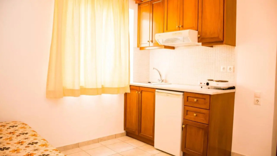 Villa Aphrodite Hotel Apartments Studios by Estia