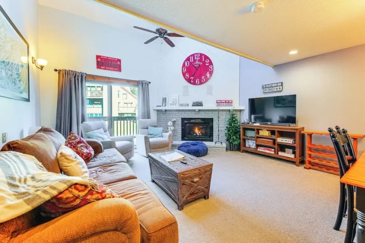 3 Bedrooms Apartment