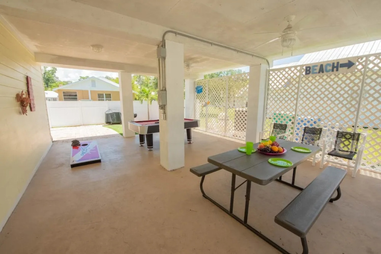 Lobster Key Apartment 3