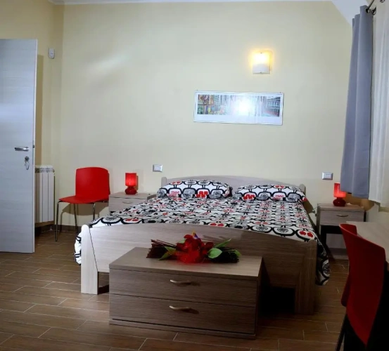 Standard Triple room with view