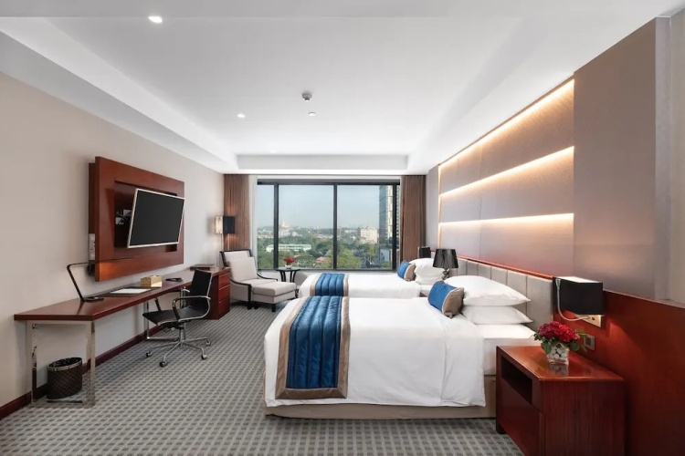 Yangon Thanlwin Hotel
