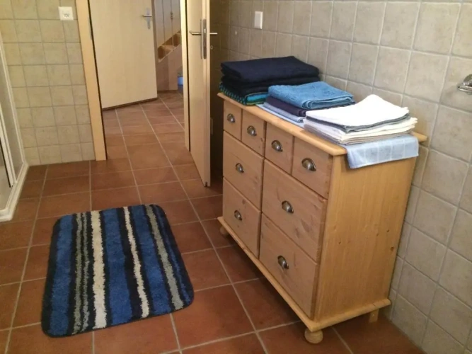 3 Bedrooms Apartment