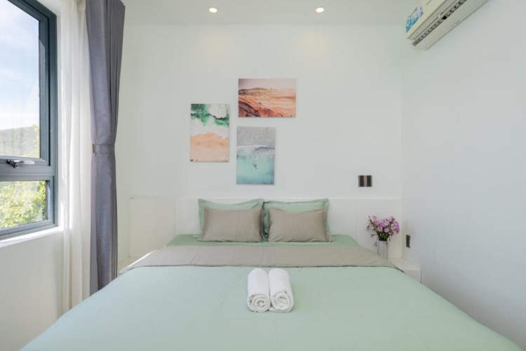 2 Bedrooms Apartment