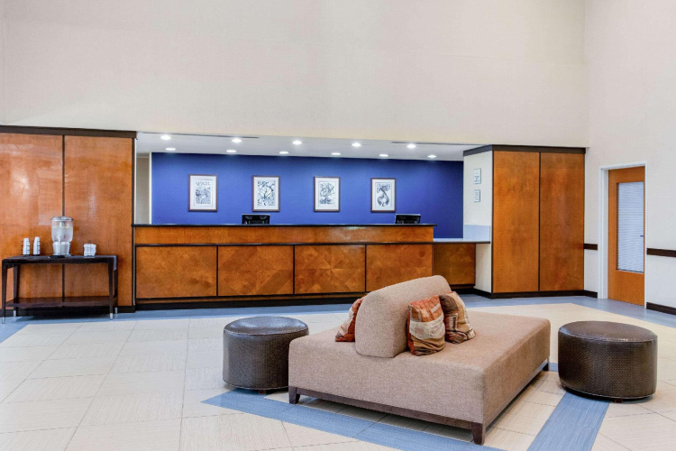 La Quinta by Wyndham Indianapolis Airport Plainfield
