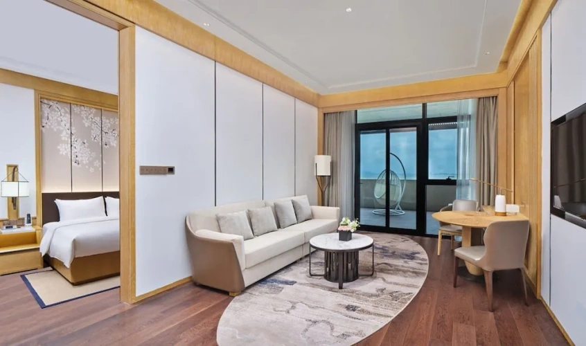 Double Suite