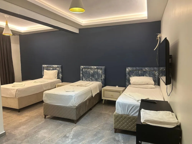 Taksim Miran Suit