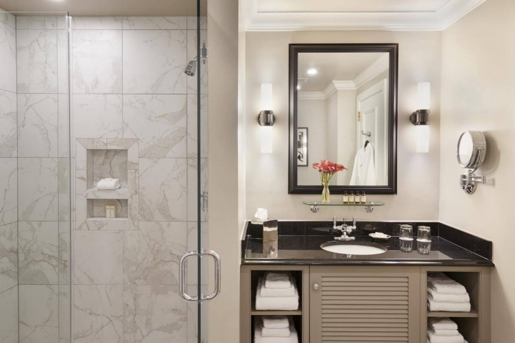 French Quarter Inn photo 10