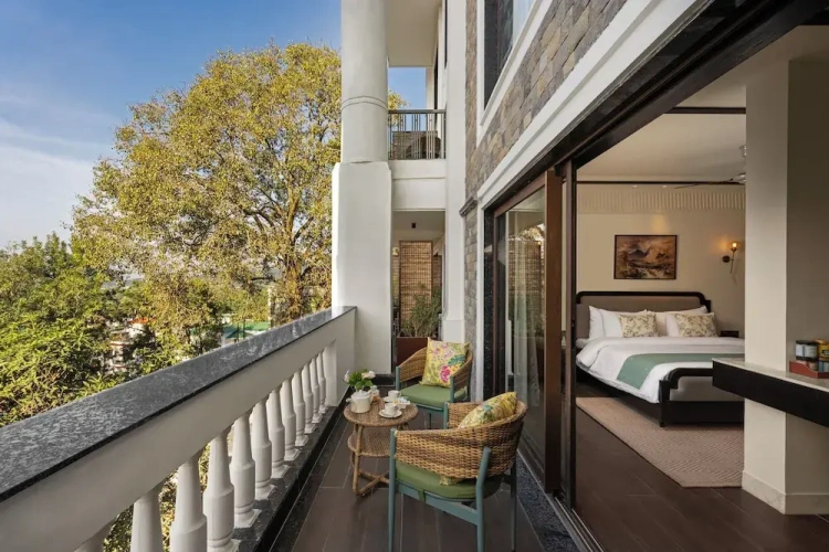 Double Suite with balcony and with city view