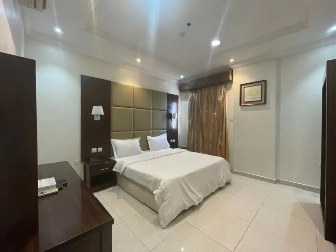 OYO 671 Dar Lavina Obhur Serviced Uints
