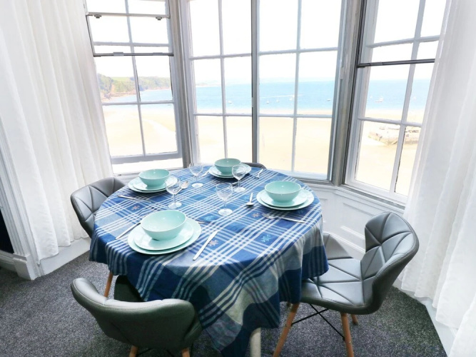 Apartment 3