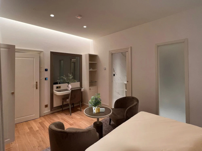 Martina Suites