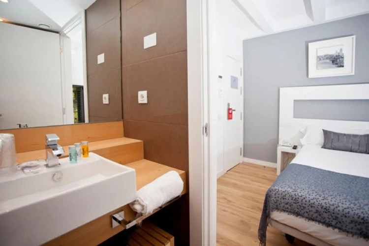 Economy Single room