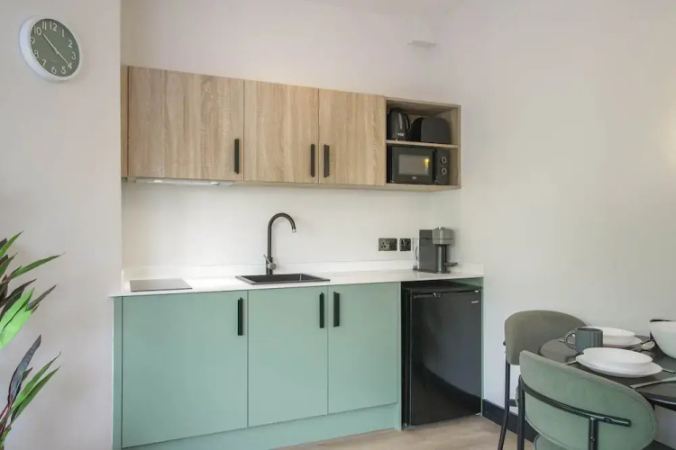 Sixty Aparthotel 2bed, Central Cardiff + Parking