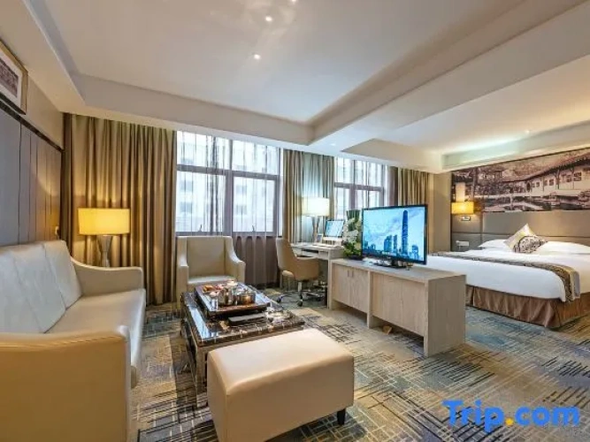 Deluxe Double Suite