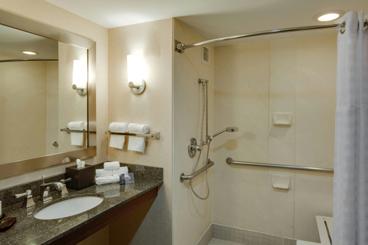 Embassy Suites by Hilton Columbus Dublin photo 10
