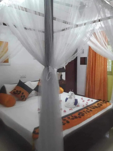 Aura Beach Villa Aluthgama