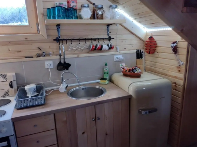 2 Bedrooms Cottage
