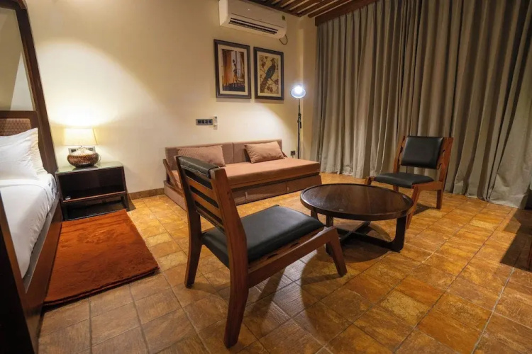 Pleasant Tree Hotels
