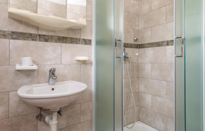 Awesome Home in Kampor With Wifi and 3 Bedrooms