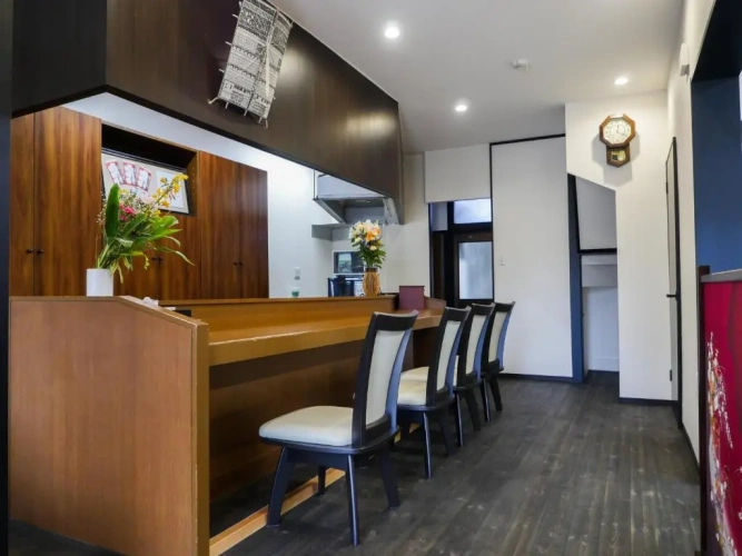 3 Bedrooms Cottage