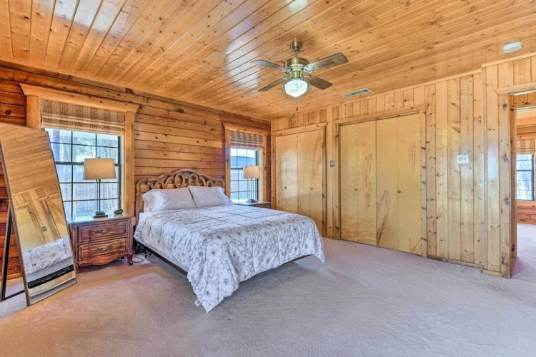 2 Bedrooms Cottage