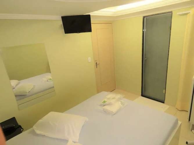 Hotel Rio Verde