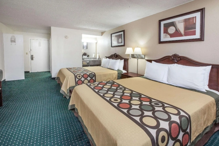 Standard Quadruple room