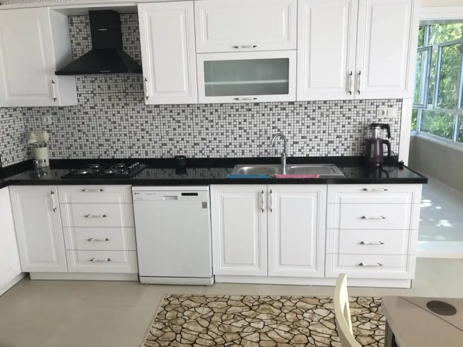 3 Bedrooms Comfort Apartment beachfront