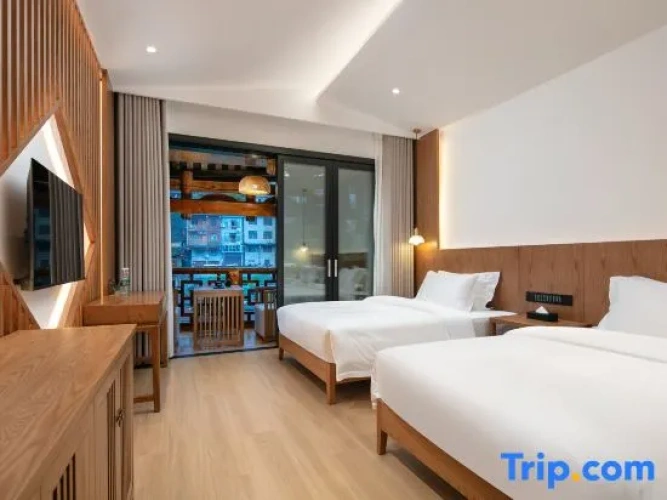 Standard Double room with balcony and with river view